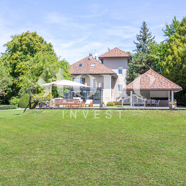 House for sale - GAILLARD